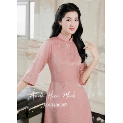 Áo dài Gấm cách tân màu hồng phối chân váy