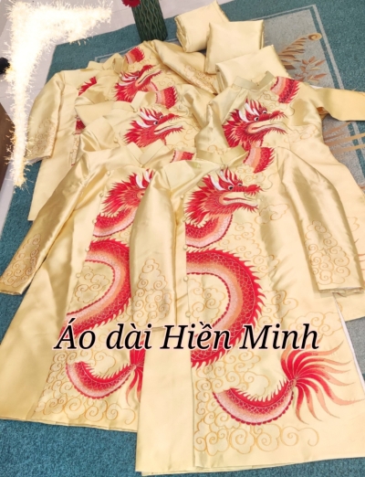 Áo dài cách tân nam màu vàng họa tiết rồng thêu
